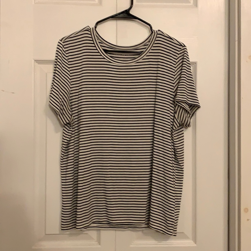 AE Soft & Sexy Tee